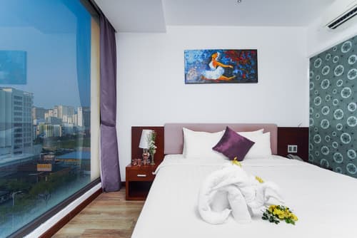 Golden Sun Hotel, Room