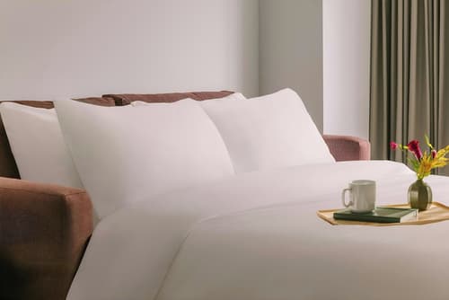 Sonder by Marriott Bonvoy Market Hall Apartments West Loop, Room