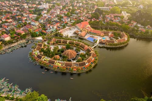 Emeralda Resort Tam Coc, Primary image