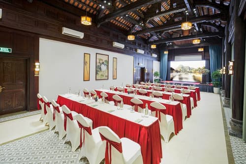 Emeralda Resort Tam Coc, Meeting facility