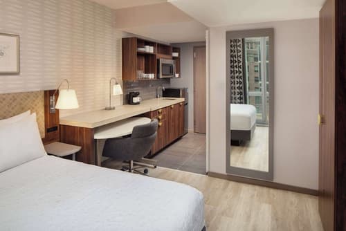 Home2 Suites By Hilton New York Times Square, Private kitchenette