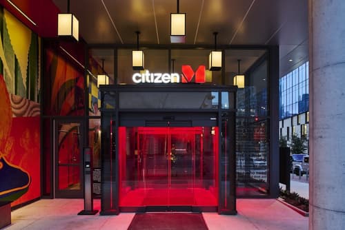 citizenM Austin Downtown, Property entrance
