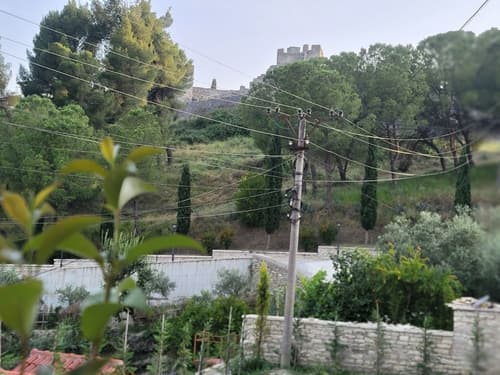 Te Gjyshi (at Grandfather), View from room