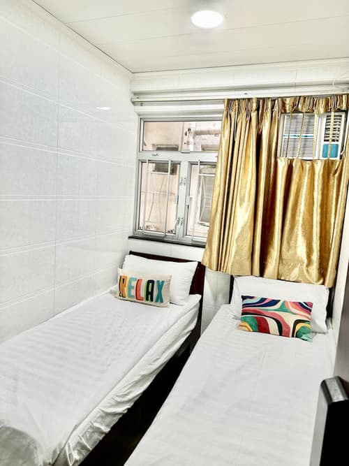 Sunrise Hostel, Room