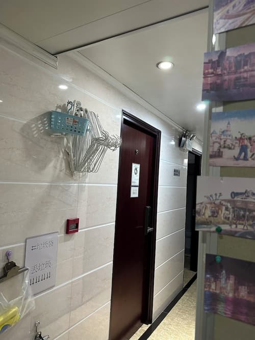 Sunrise Hostel, Reception