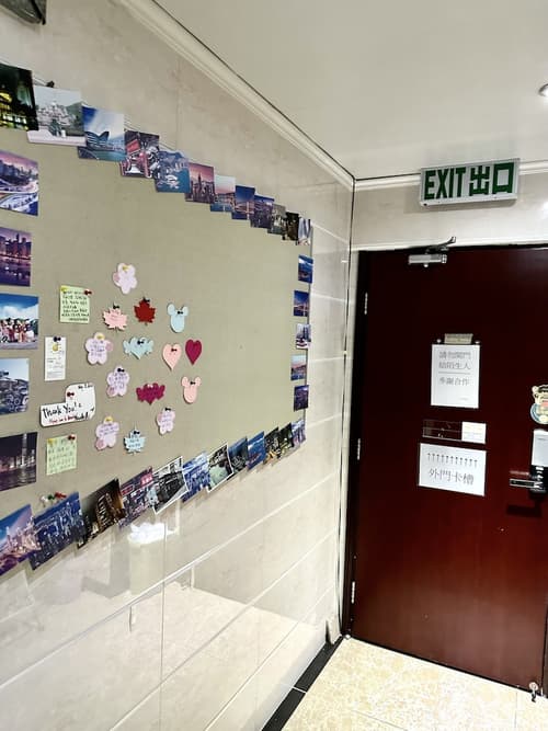 Sunrise Hostel, Reception