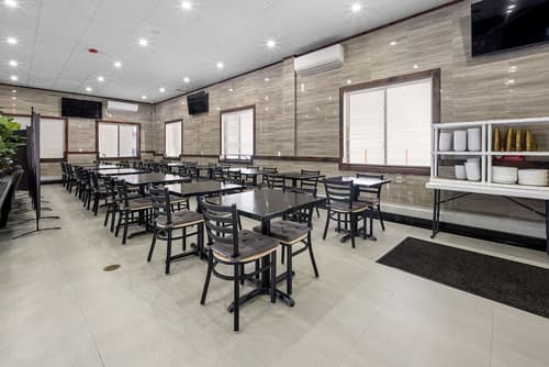 Highbridge Hotel, Breakfast area