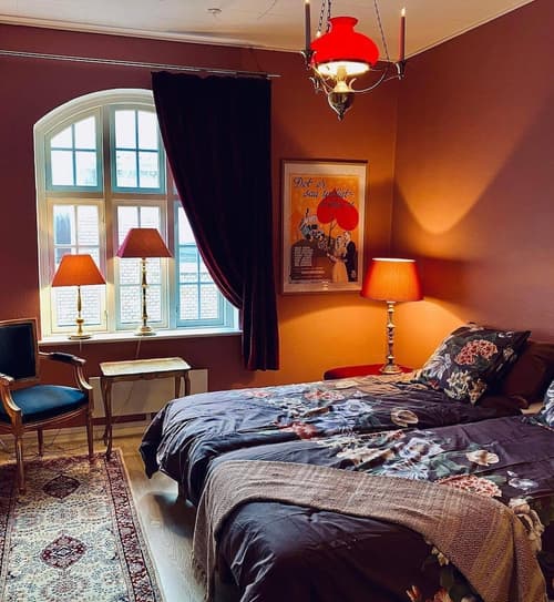 Skuespiller Centralen, Room