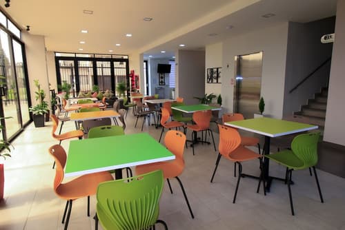 Normandía Tower, Interior