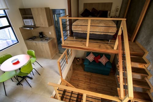 Normandía Tower, Room