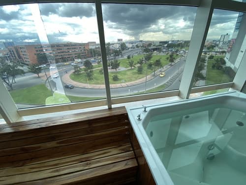 Hotel Hostal Caps Mall, Indoor spa tub