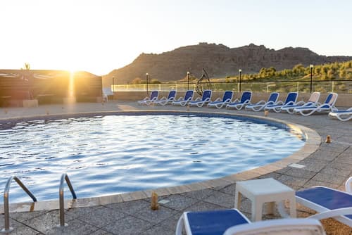 The Rock Camp Petra, Pool