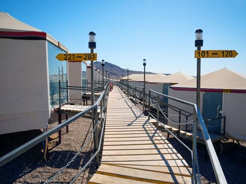The Rock Camp Petra, Room