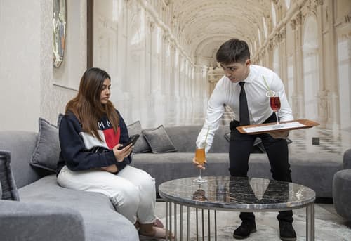 Essam Deluxe Hotel, Lobby sitting area