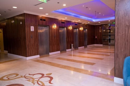 Nusk Al Hijrah Hotel, Reception