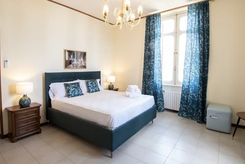 Palazzo Moresco, Room