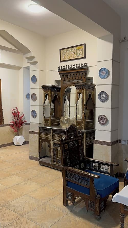 Osiris pyramids view inn, Reception