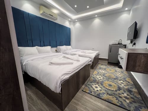 Premier Pyramids Inn, Room