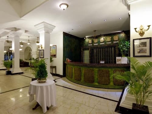 Le Hotel Hotel, Reception