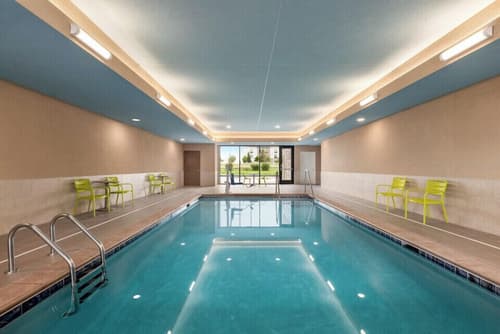 Home2 Suites By Hilton Cheyenne, Indoor pool