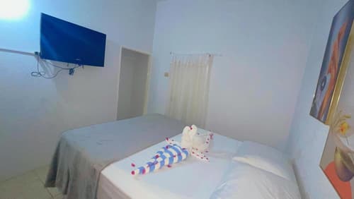 A taste of Jamaica Lavern place, Room