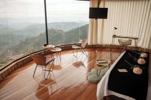 Atardeceres del cafe, Room