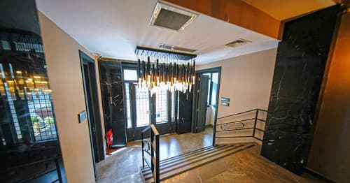 The Nest Hotel, Reception