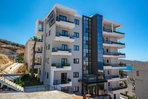 Apart-Hotel Lili2, Front of property