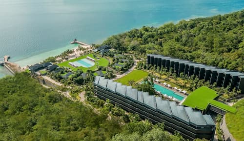 Discovery Samal, Primary image