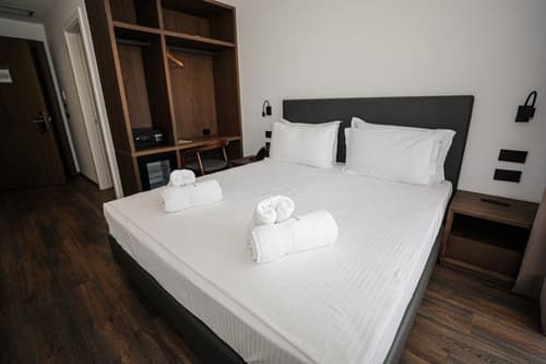 Black Diamond Hotel Dhermi, Room