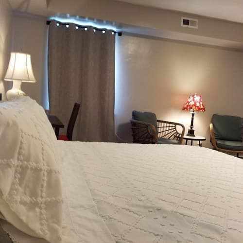 Fairmount House at The Mann, Room