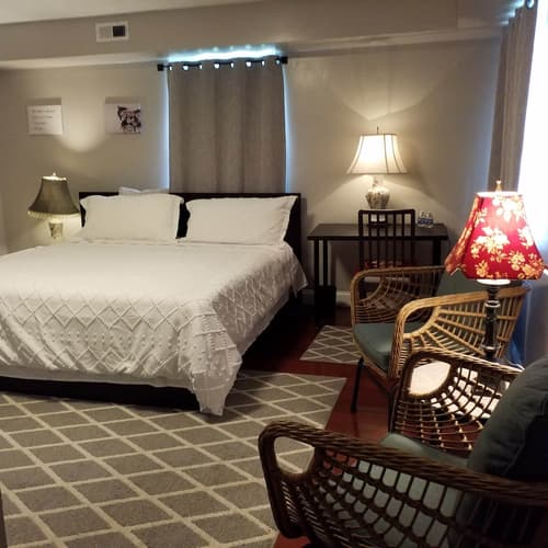 Fairmount House at The Mann, Room