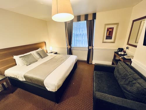 Hotel Cavendish, Room