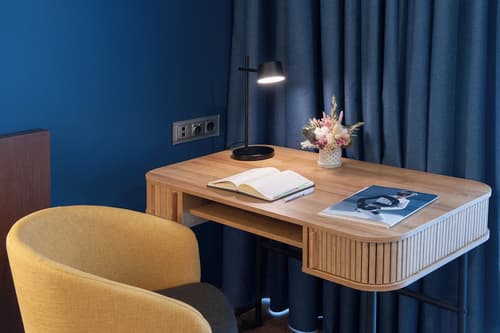 Crowne Plaza Madrid - Centre Retiro by IHG, Room