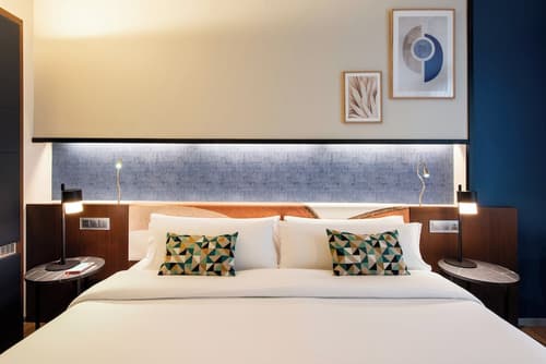 Crowne Plaza Madrid - Centre Retiro by IHG, Room