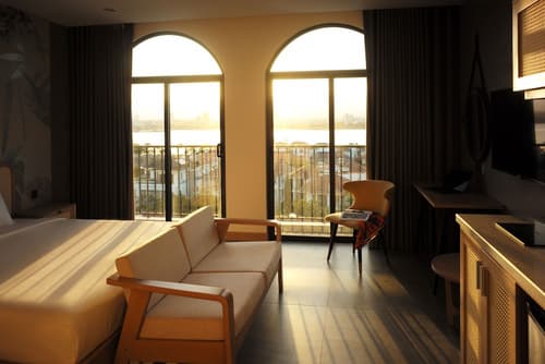 Shi House by Haviland, Room