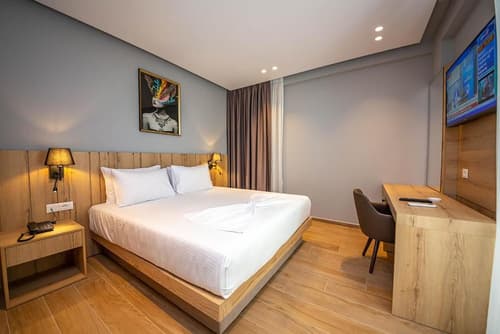 Azure Inn Hotel, Room