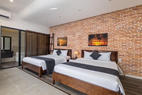 Charm Champion Villa Hoian, Room