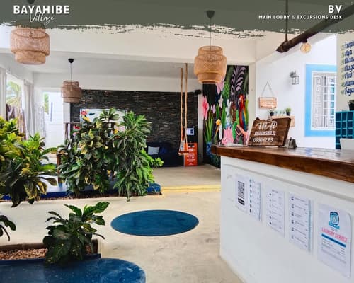 Tribe Inn & Rooftop Lounge, Lobby