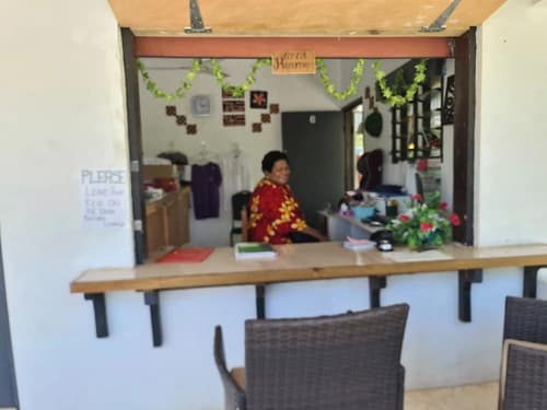 The Ideal Bed & Breakfast, Reception