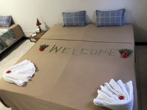 The Ideal Bed & Breakfast, Room