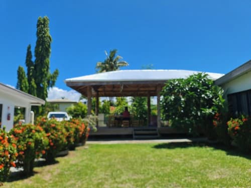 The Ideal Bed & Breakfast, Primary image