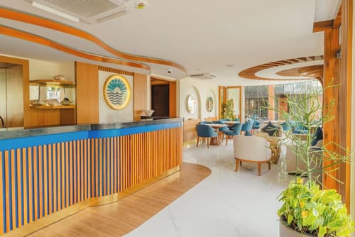 UMET Seaview Hotel with Free Roundtrip Airport Pick up and drop off, Reception