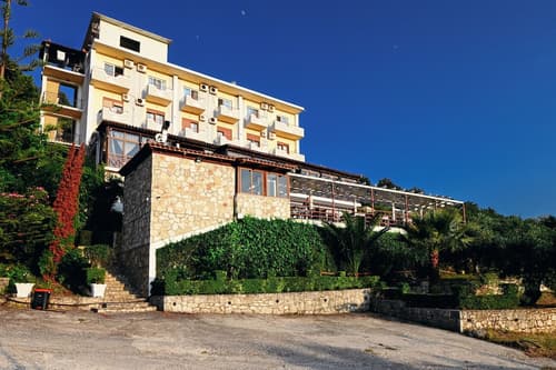 Hotel Panorama, Primary image