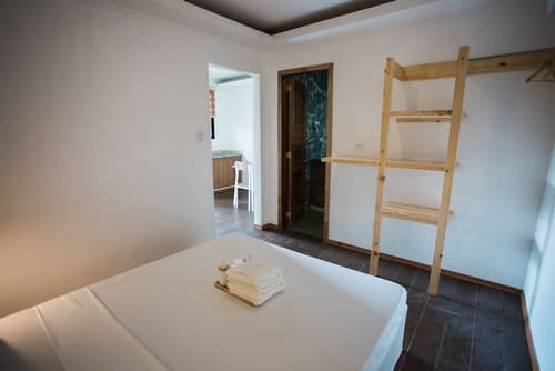 Hidden Lagoon Resort, Room