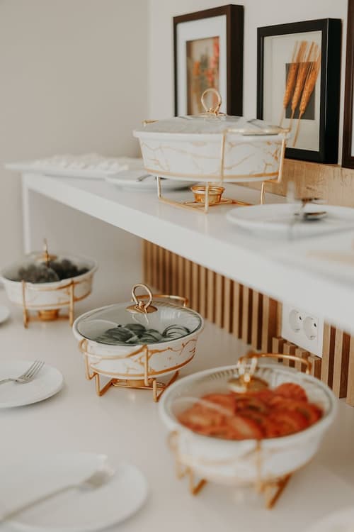 Seaside Hotel, Reception