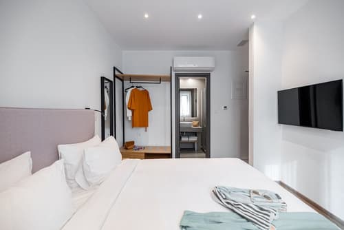 Pnoe Urban Living, Room