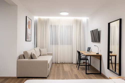 Earos Urban Living, Room