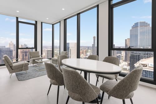 Meriton Suites Melbourne, Dining room