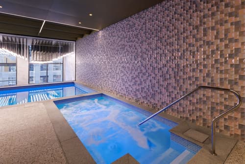 Meriton Suites Melbourne, Spa